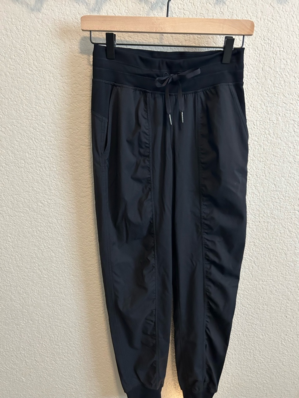 Women’s Dance Studio mid-rise Jogger Pants with Drawstring Waist